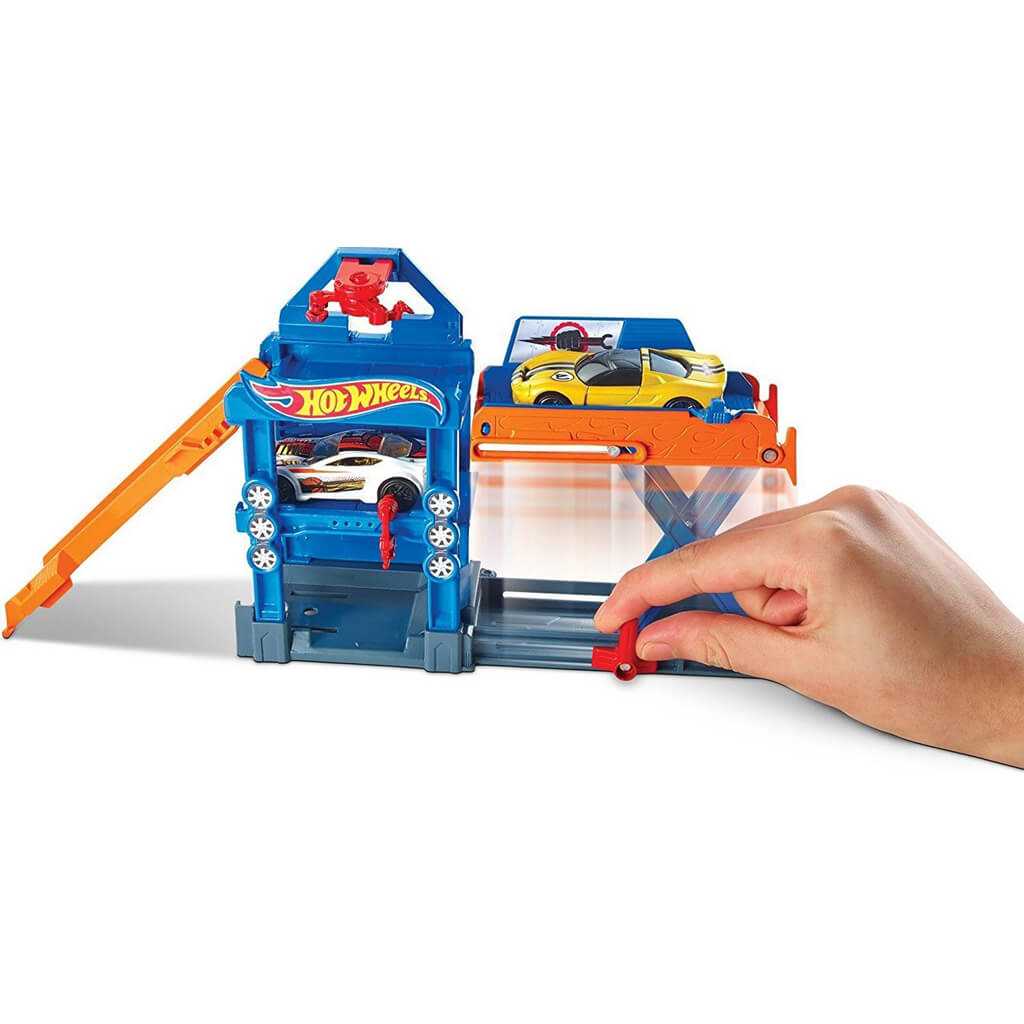 Hot Wheels Игровой набор "Автосервис" (4 вида) — 4